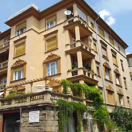 Glamour Apartman *