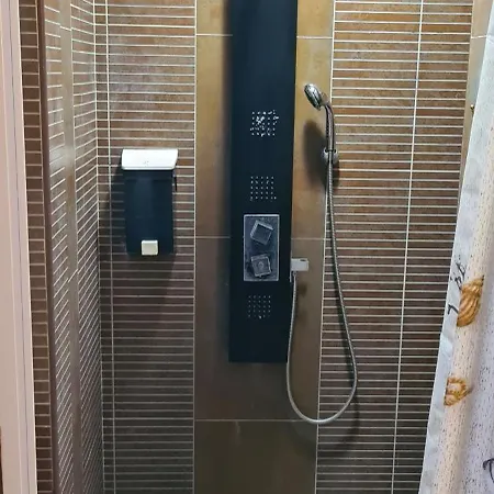魅力公寓 *